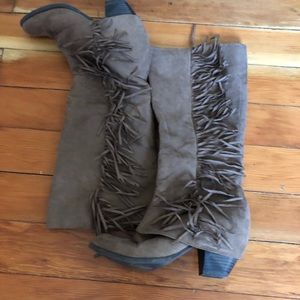 Suede taupe zipper fringe boots with low heel